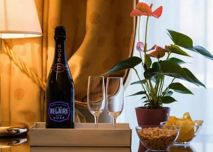 Quirinale Luxury Bed and breakfast 3*