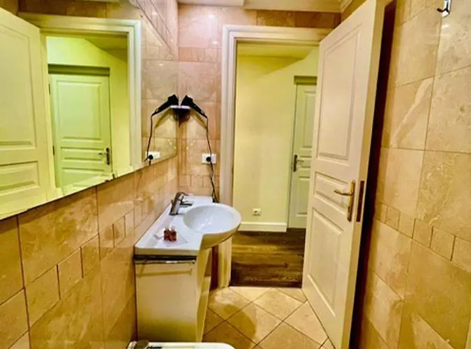 Quirinale Luxury 3* Roma